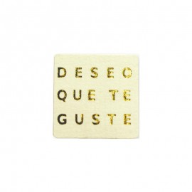 Etiqueta blanca "deseo que te guste"